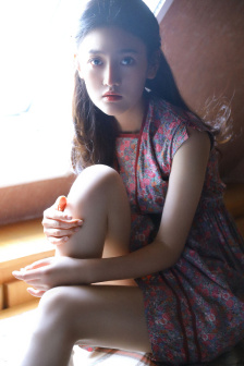 丰满又大又圆美乳